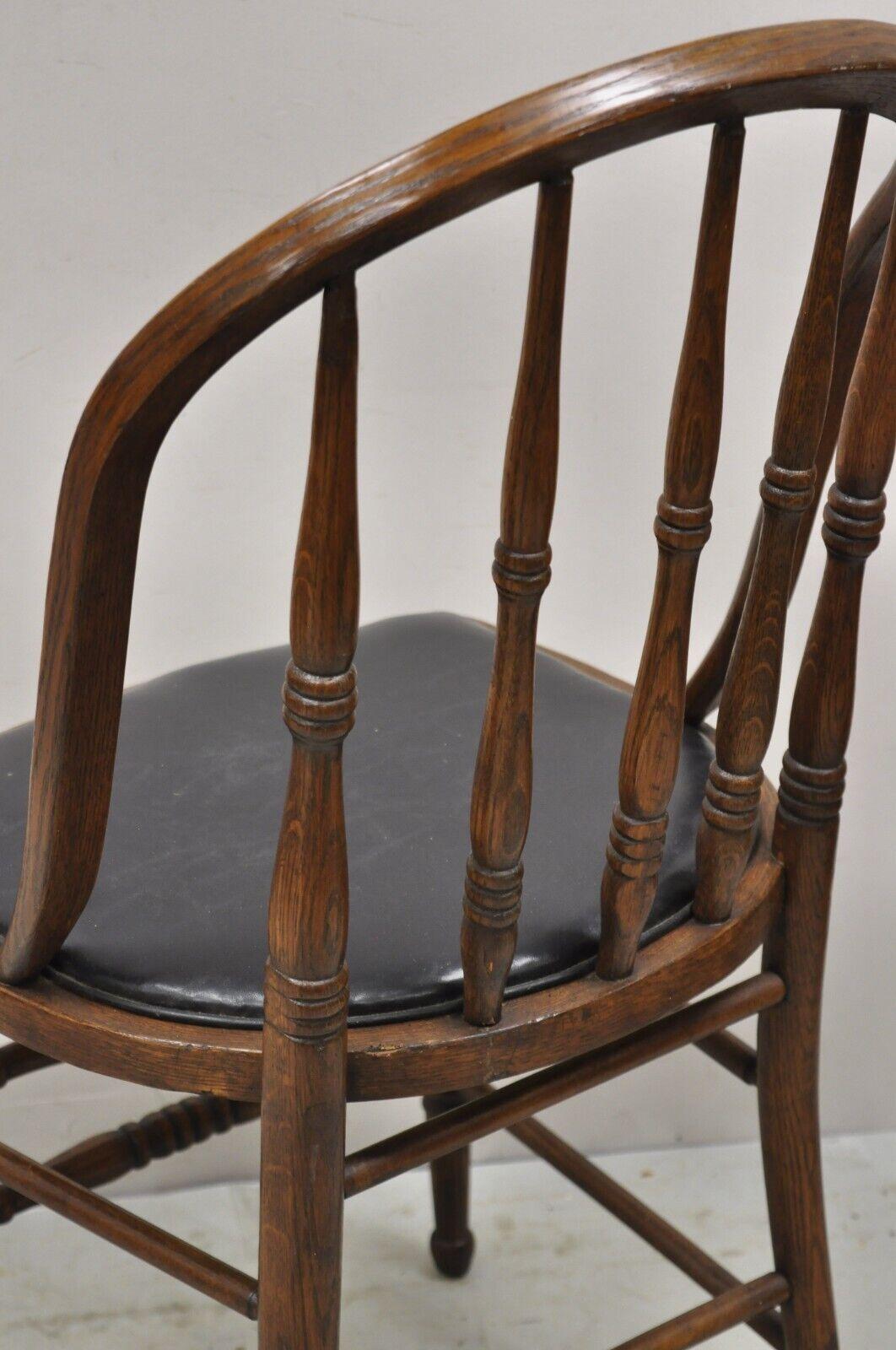 Antique Oak Wood Bowed Windsor Dining Side Chair by Northwestern Mfg. For Sale 5