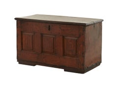 Antique Oakwood Carriage Chest
