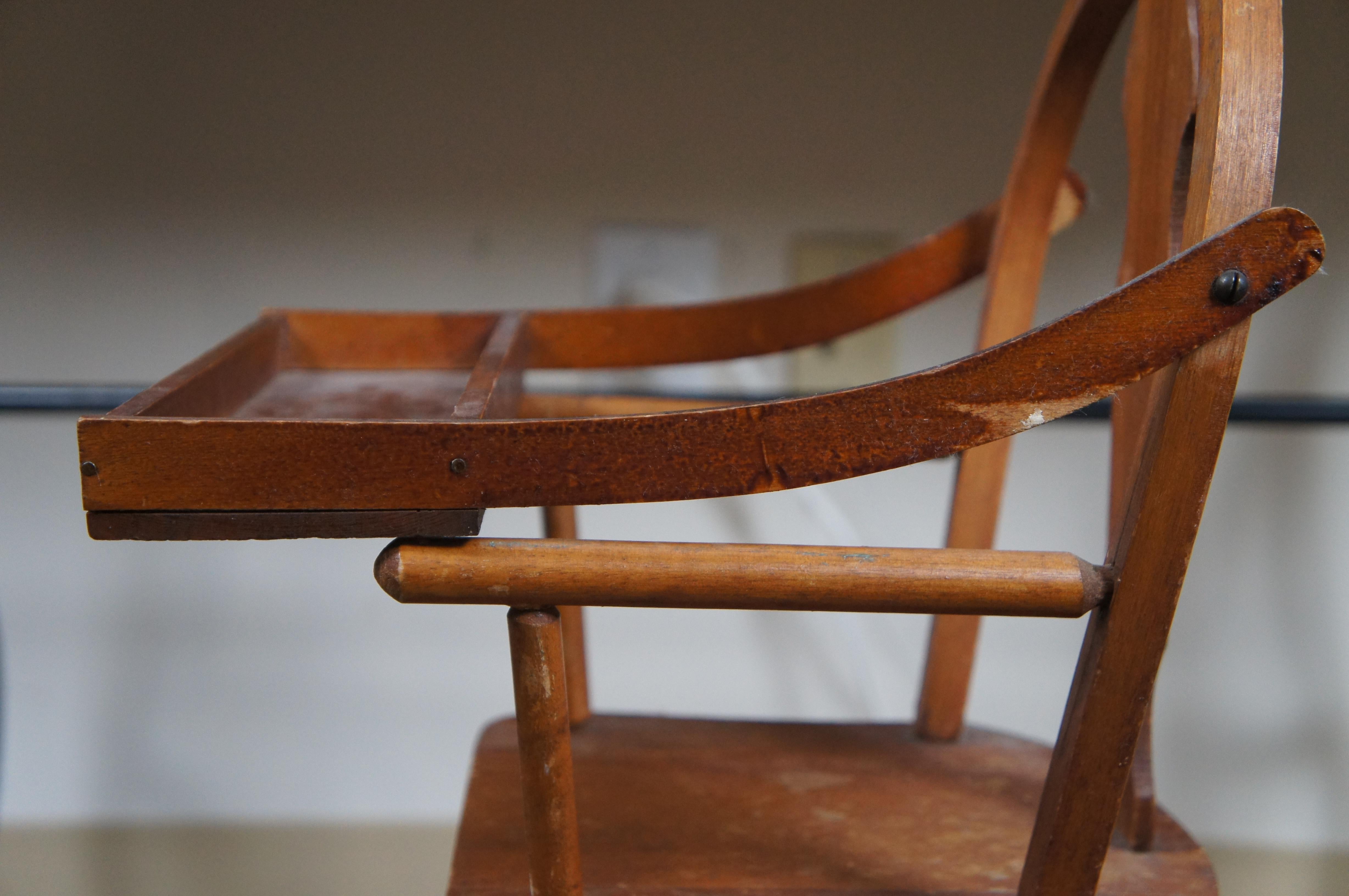 Antiker Kinder-Doll-Stuhl aus Eichenholz mit Swing-Tablett, 26 im Angebot 6