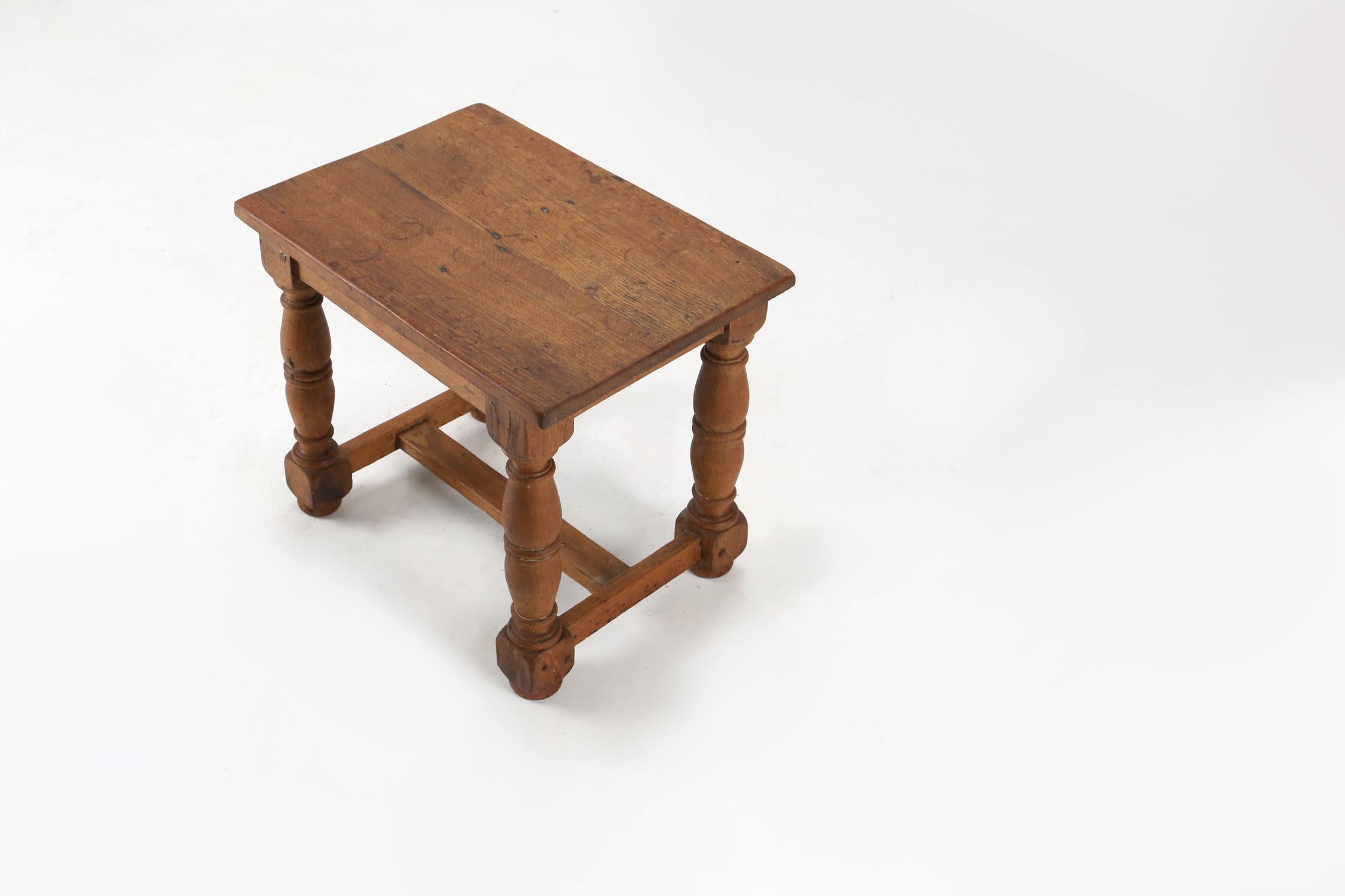Rustic Antique Oak Wooden Side Table Ca.1850 For Sale