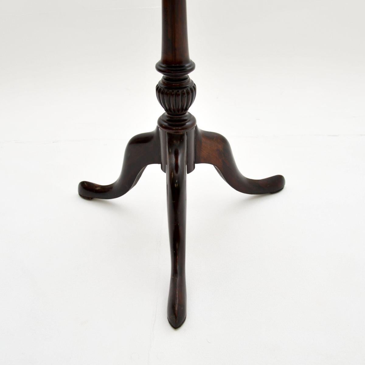 Ancienne table de cage à oiseaux d'appoint en vente 1