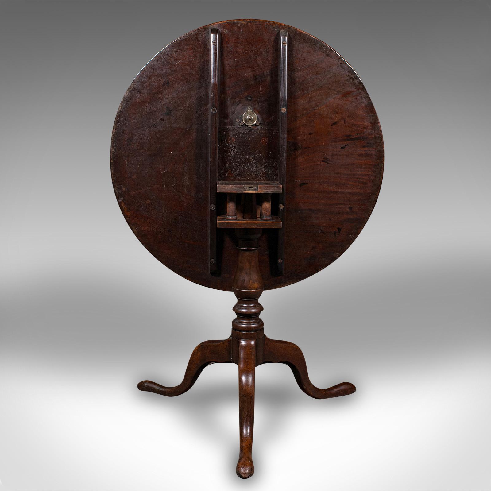 Antique Occasional Table, English, Tilt Top, Lamp, Afternoon Tea, Georgian, 1800 For Sale 4