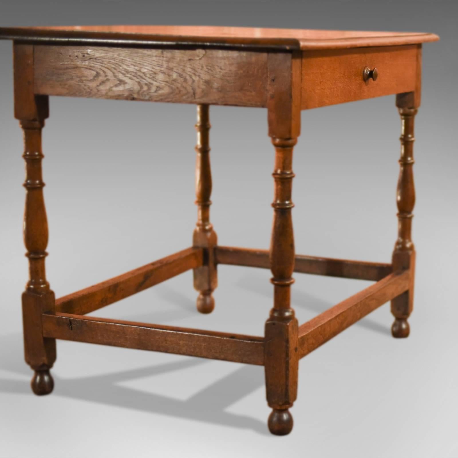 Antique Occasional Table, Victorian Oak, circa 1850 In Good Condition For Sale In Hele, Devon, GB