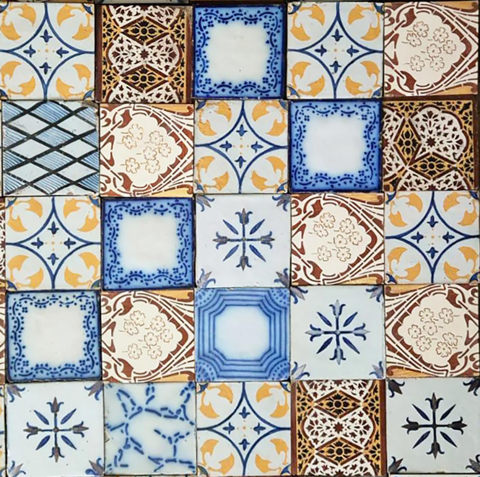Antique Ochre Glazed Relief Tiles, circa 1920 In Good Condition For Sale In Rijssen, NL