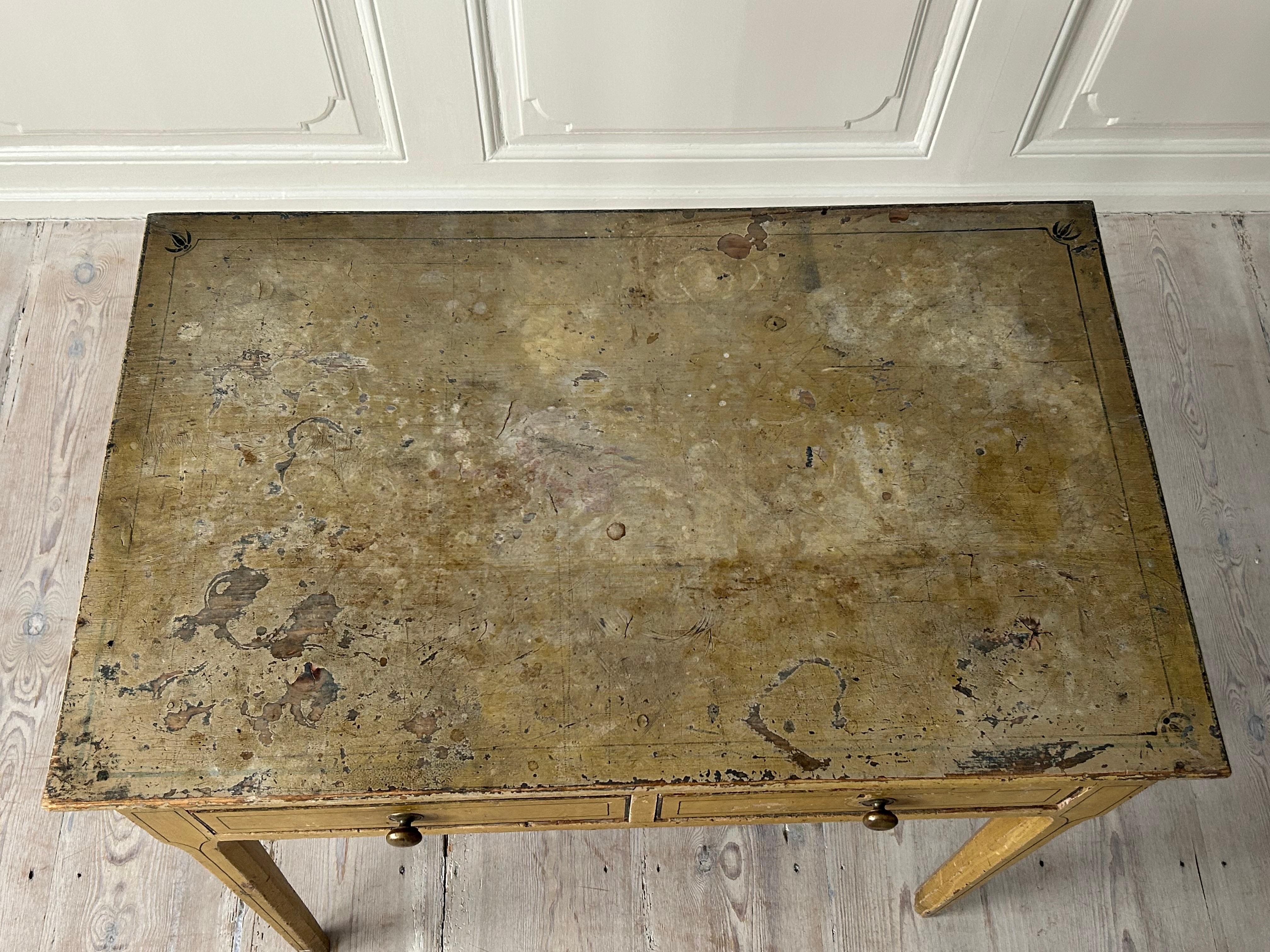 Antique Ochre Painted George III Pine Table, England, Early 19th Century For Sale 1