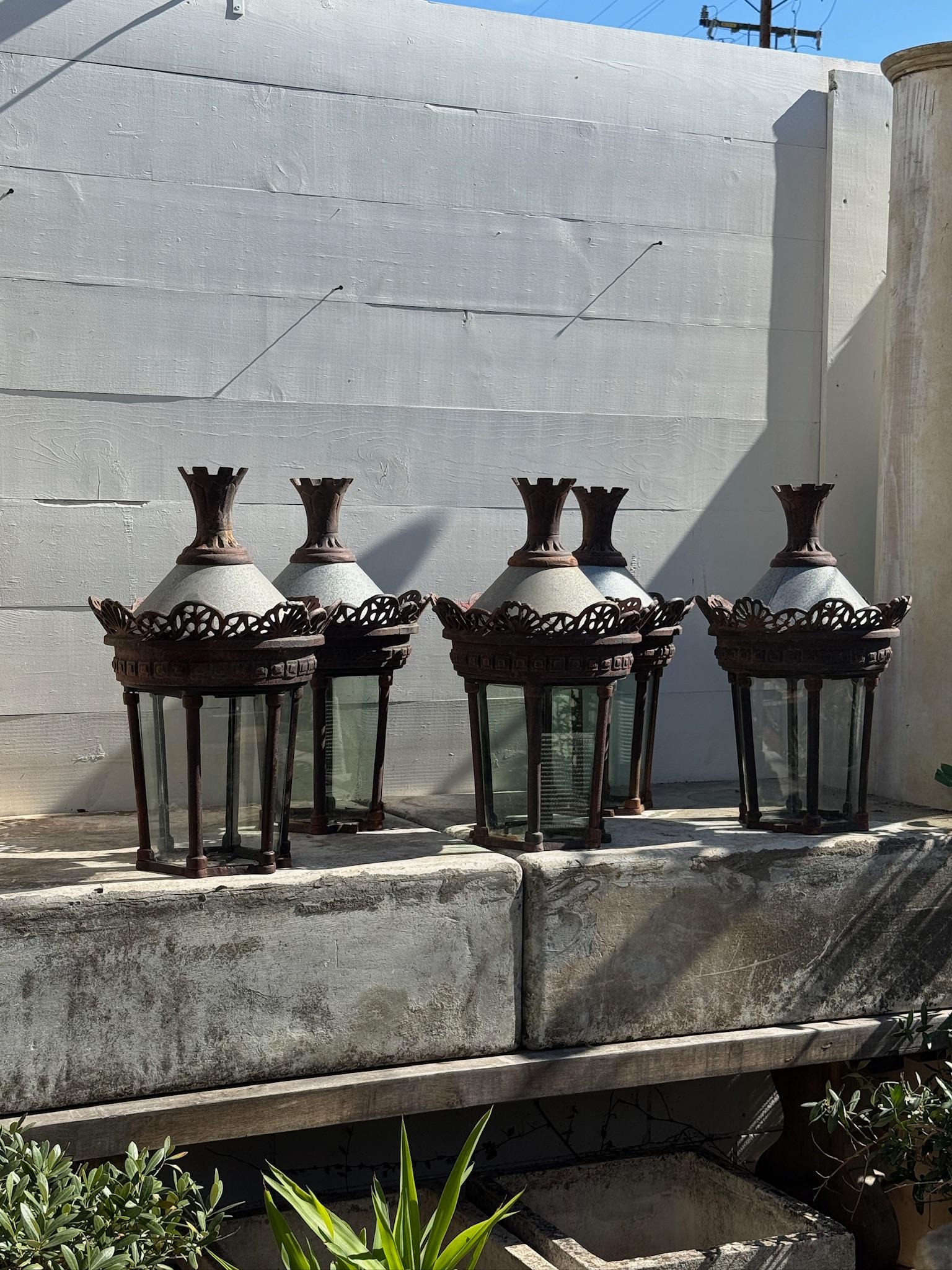 20th Century Antique O’Connell-Styled Cast Metal Street Lanterns – Set of 11 Vintage Lights For Sale