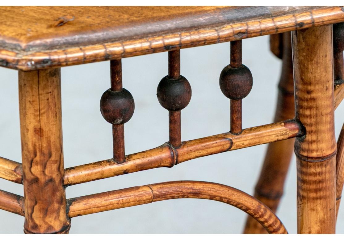 Antique Octagonal Bamboo Table With Wood Top État moyen - En vente à Bridgeport, CT