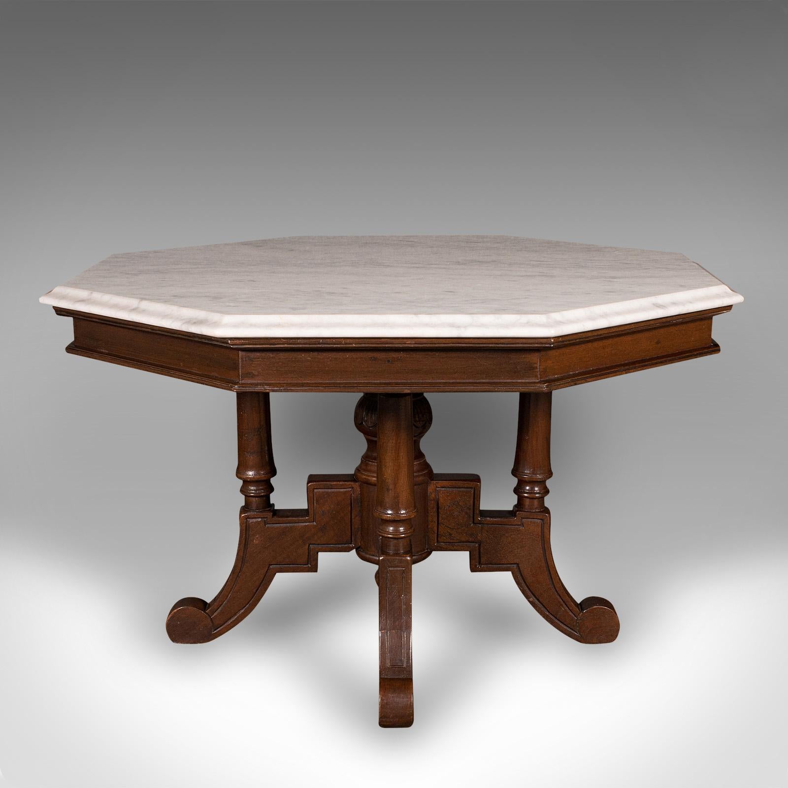 Ancienne table basse octogonale anglaise, marbre de Carrare, décorative, victorienne Bon état - En vente à Hele, Devon, GB