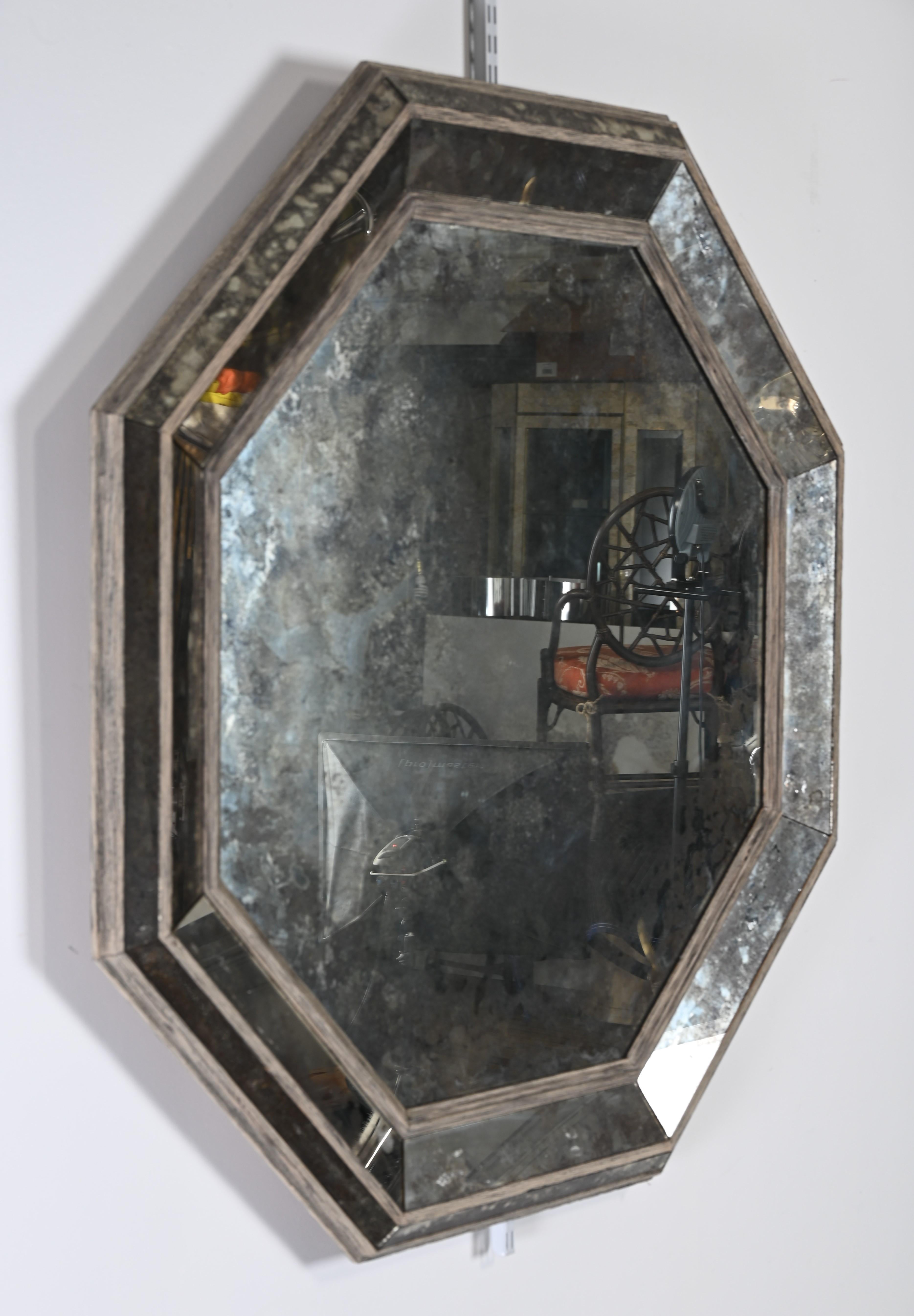 Antique Octagonal Mirror by Niermann Weeks, 20th Century 2