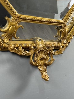 Antique Octagonal Mirror In Richly Carved Giltwood, Louis XV Style, 19th Century