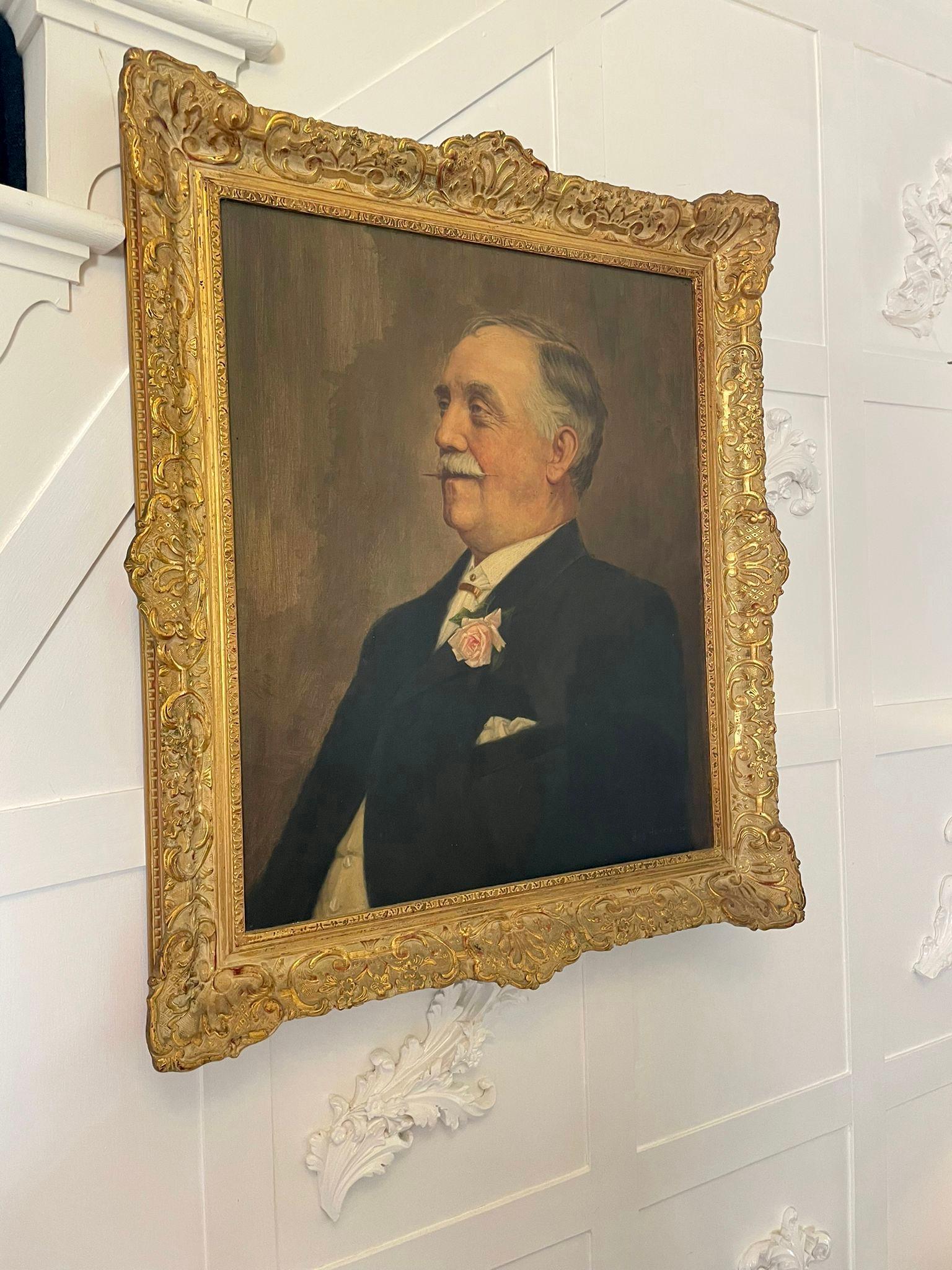 Antique Oil on Canvas Portrait of a Gentleman For Sale 7
