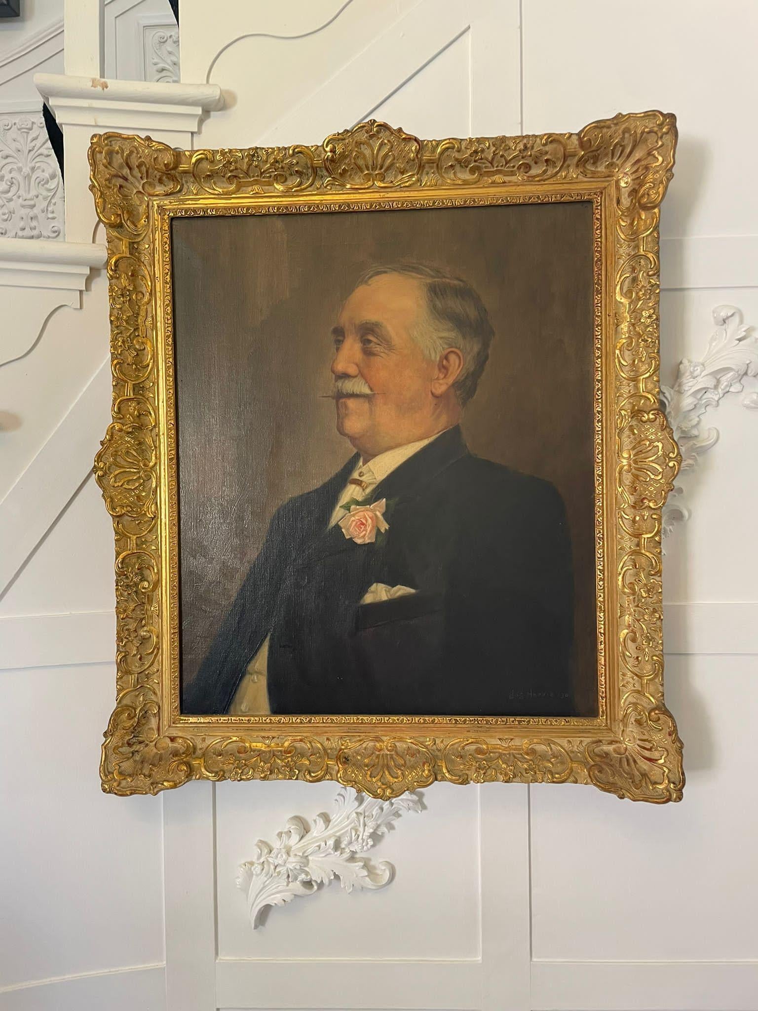 Antique Oil on Canvas Portrait of a Gentleman In Good Condition For Sale In Suffolk, GB