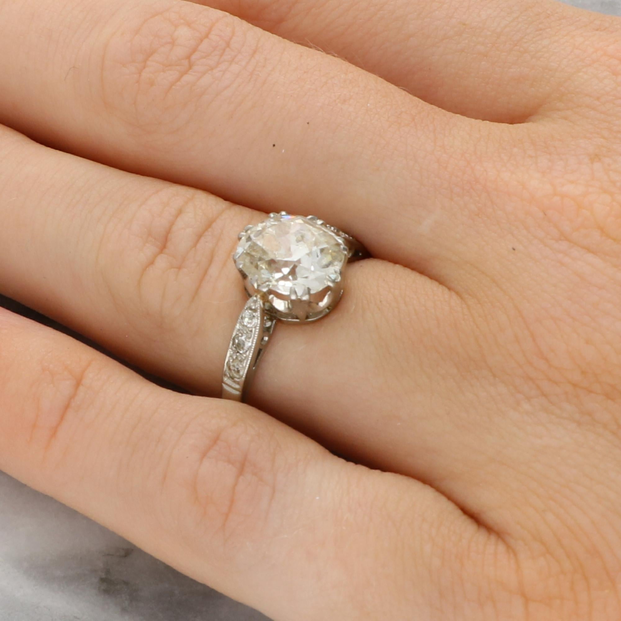 A beautiful antique 2.80ct old cushion cut diamond solitaire ring set in platinum 

The piece is centrally set with a sparkly 2.80ct antique old elongated cushion cut diamond which is securely double eight claw set in a hand crafted mount. The large