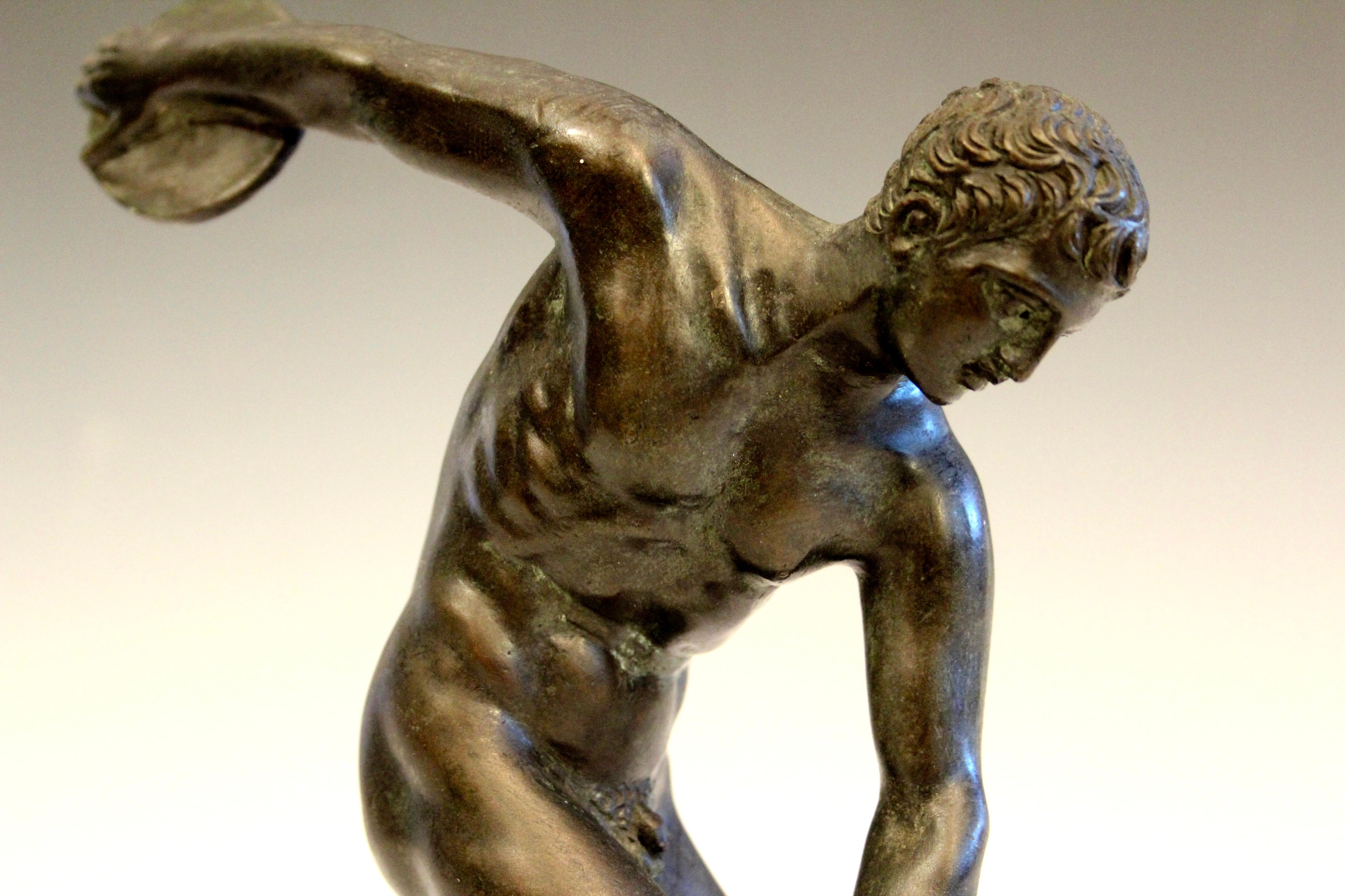 20th Century Antique Old Bronze Figure Grand Tour Discus Thrower Ancient Greek Verdigris 10