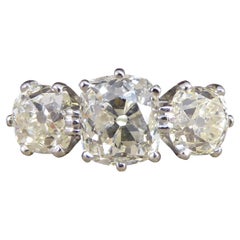 Antique Old Cushion Cut 3.00ct Diamond Three Stone Ring in Contemporary 18 Gold