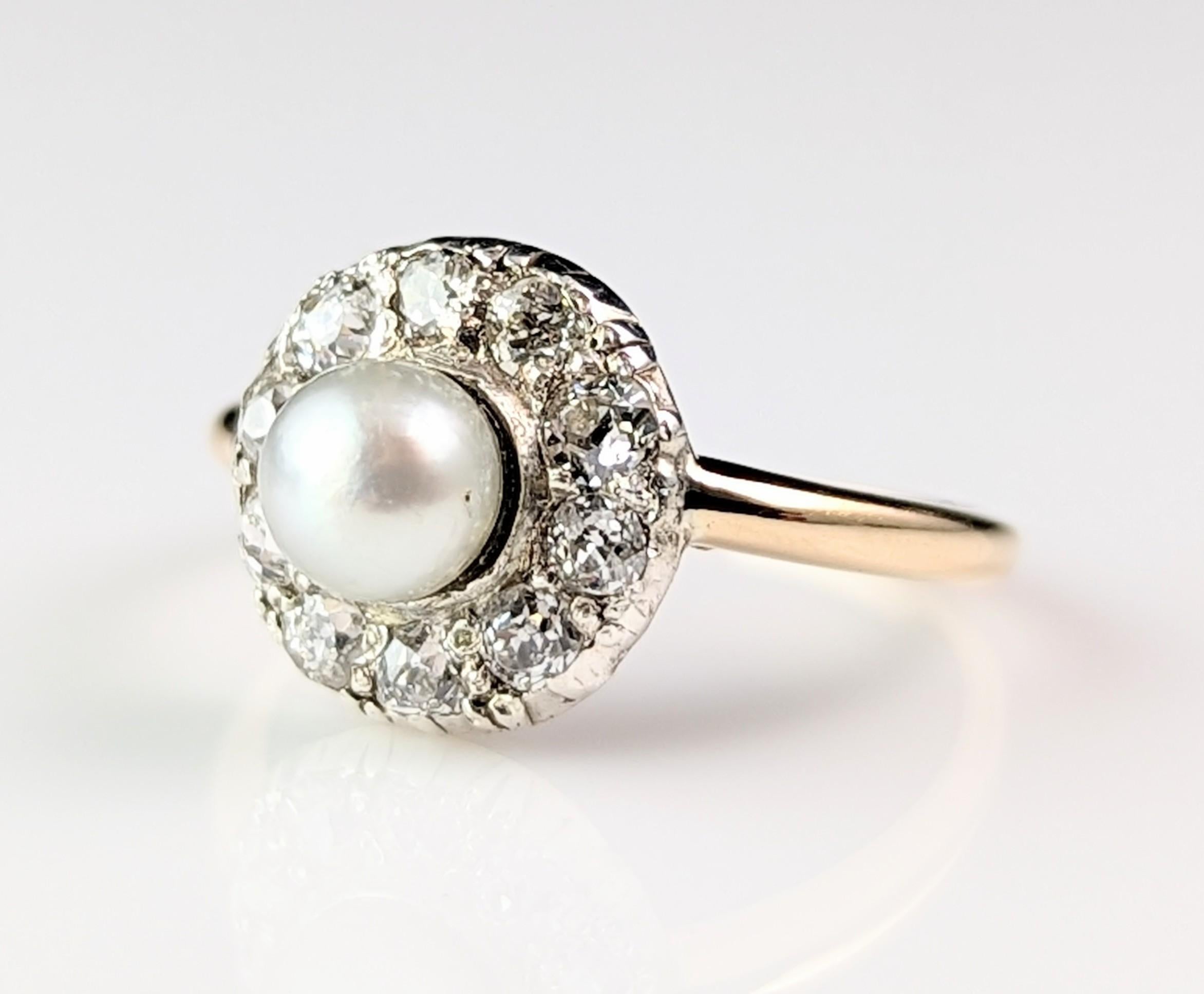 Antique Old cut Diamond and Pearl halo ring, 18k gold  9