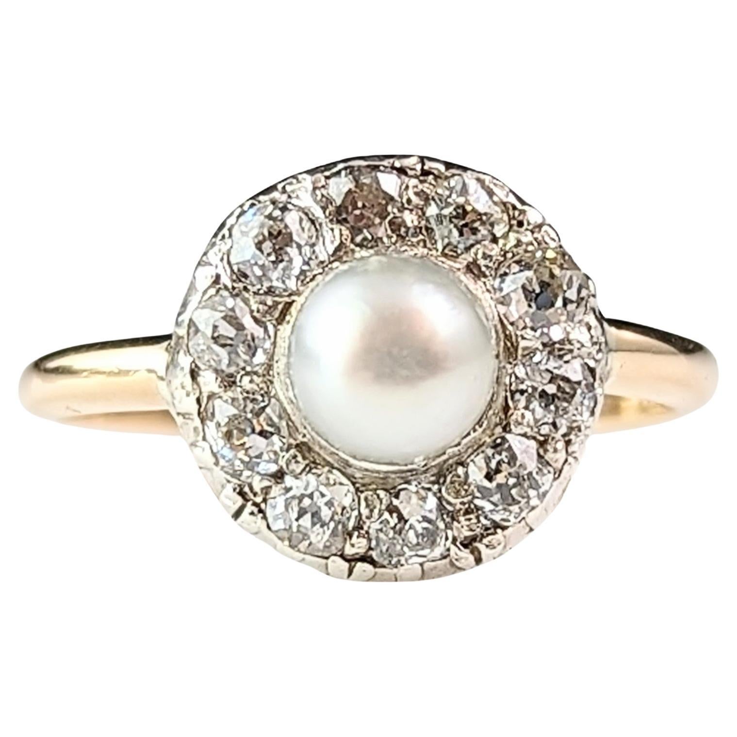 Antique Old cut Diamond and Pearl halo ring, 18k gold 