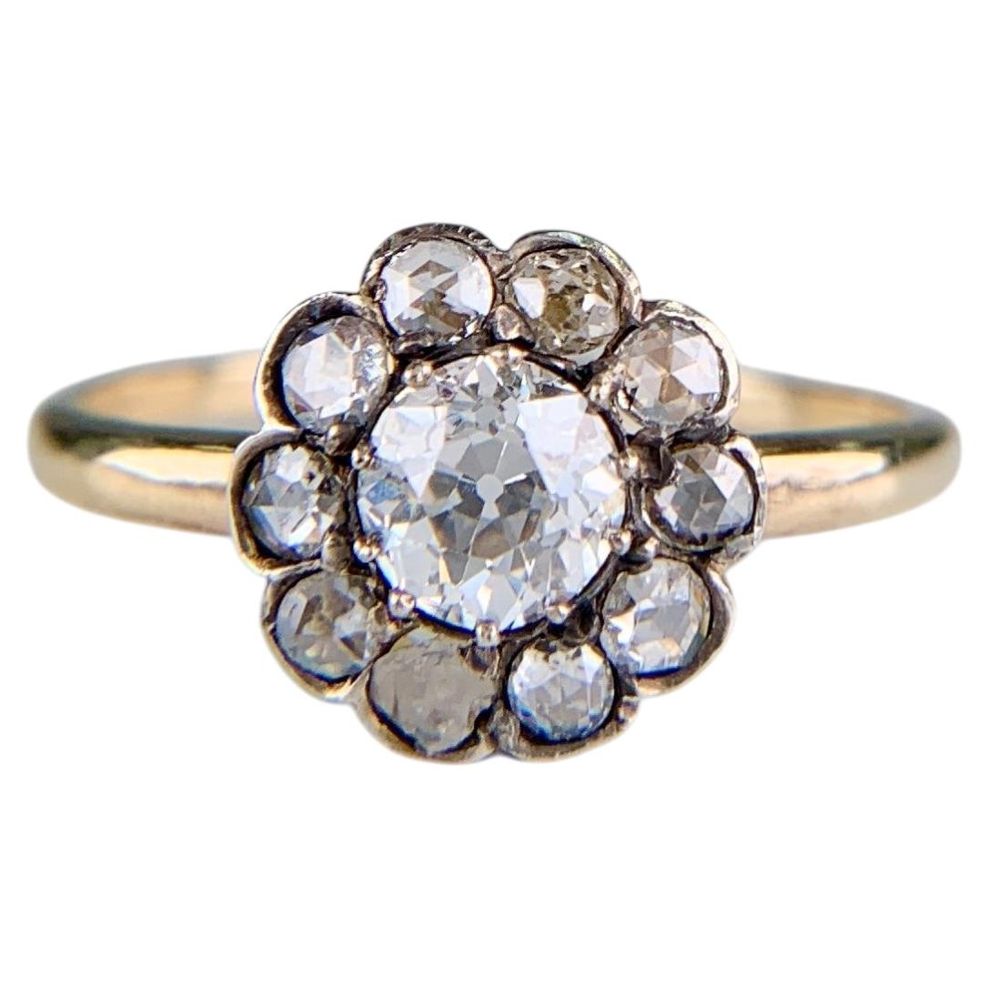 Antiker Blumenring mit Diamanten im Old-Cut-Schliff, Silber/14-karätiges Gelbgold