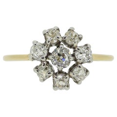 Anillo en racimo de diamantes talla antigua