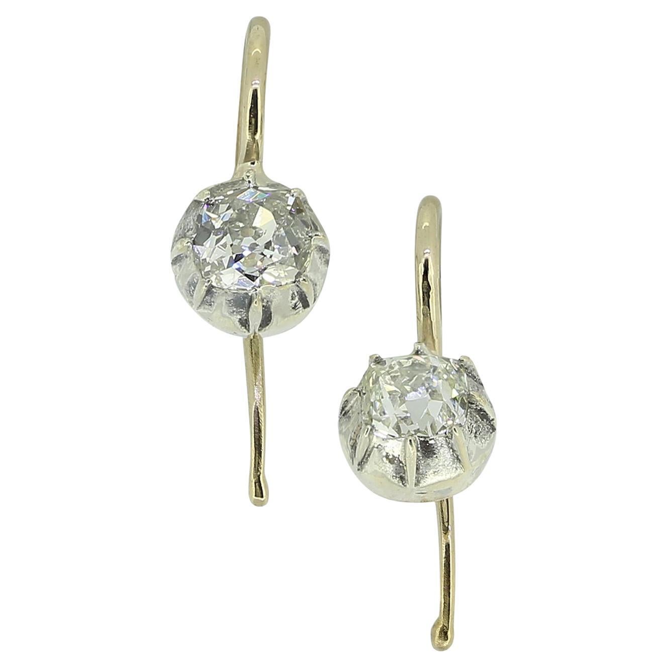 Boucles d
oreilles pendantes en diamant antique taille ancienne