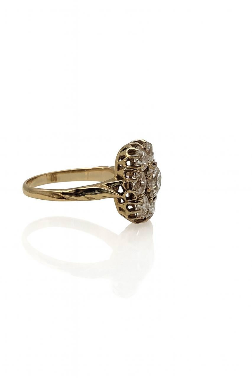 Bague ancienne en diamant taillé en vente 2