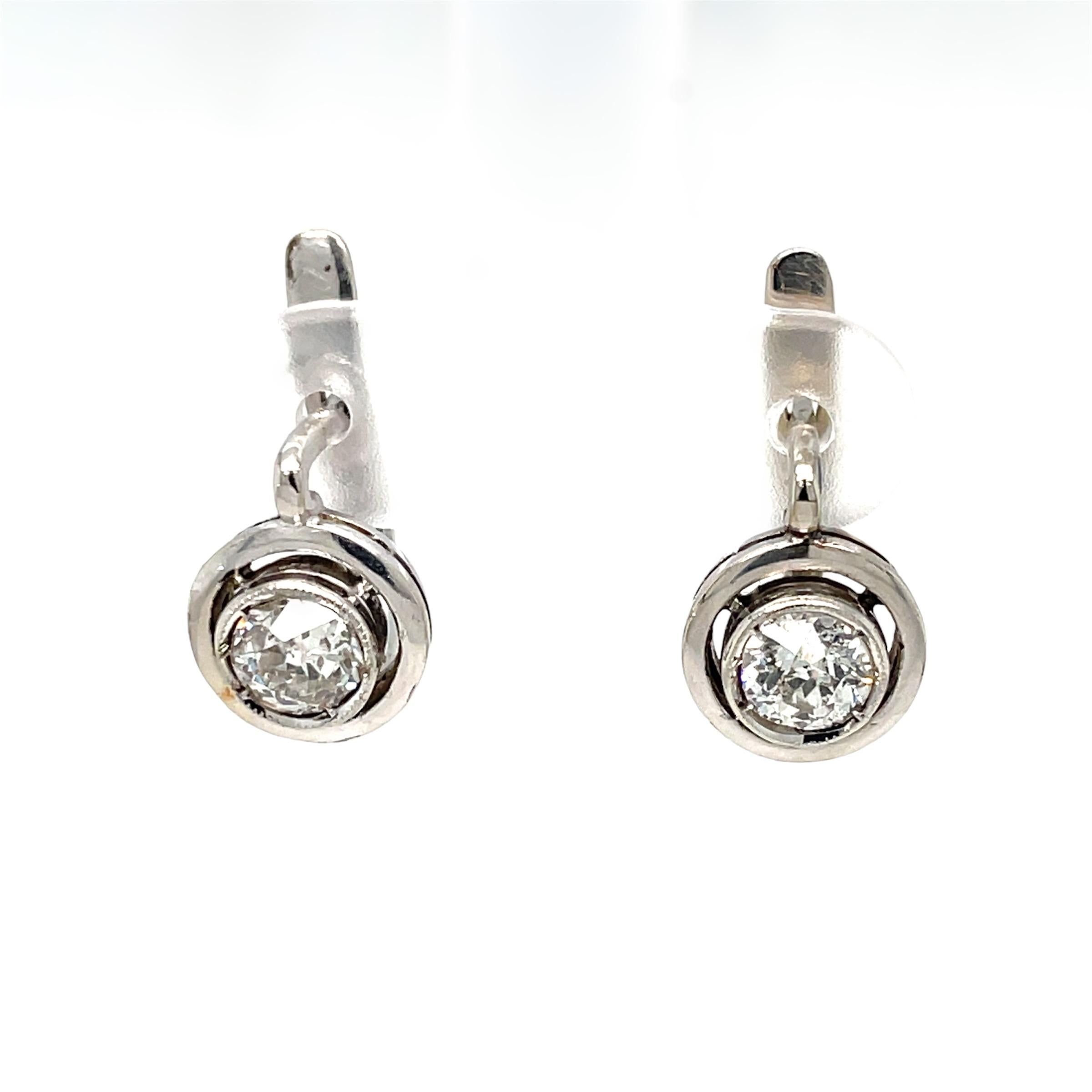 Antique Old Cut Diamonds Gold Solitaire Clip-on Earrings For Sale 2