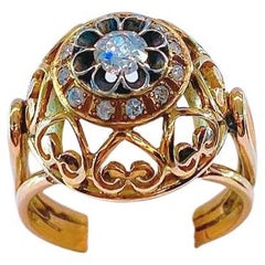 Antiker Goldring mit altem Diamanten