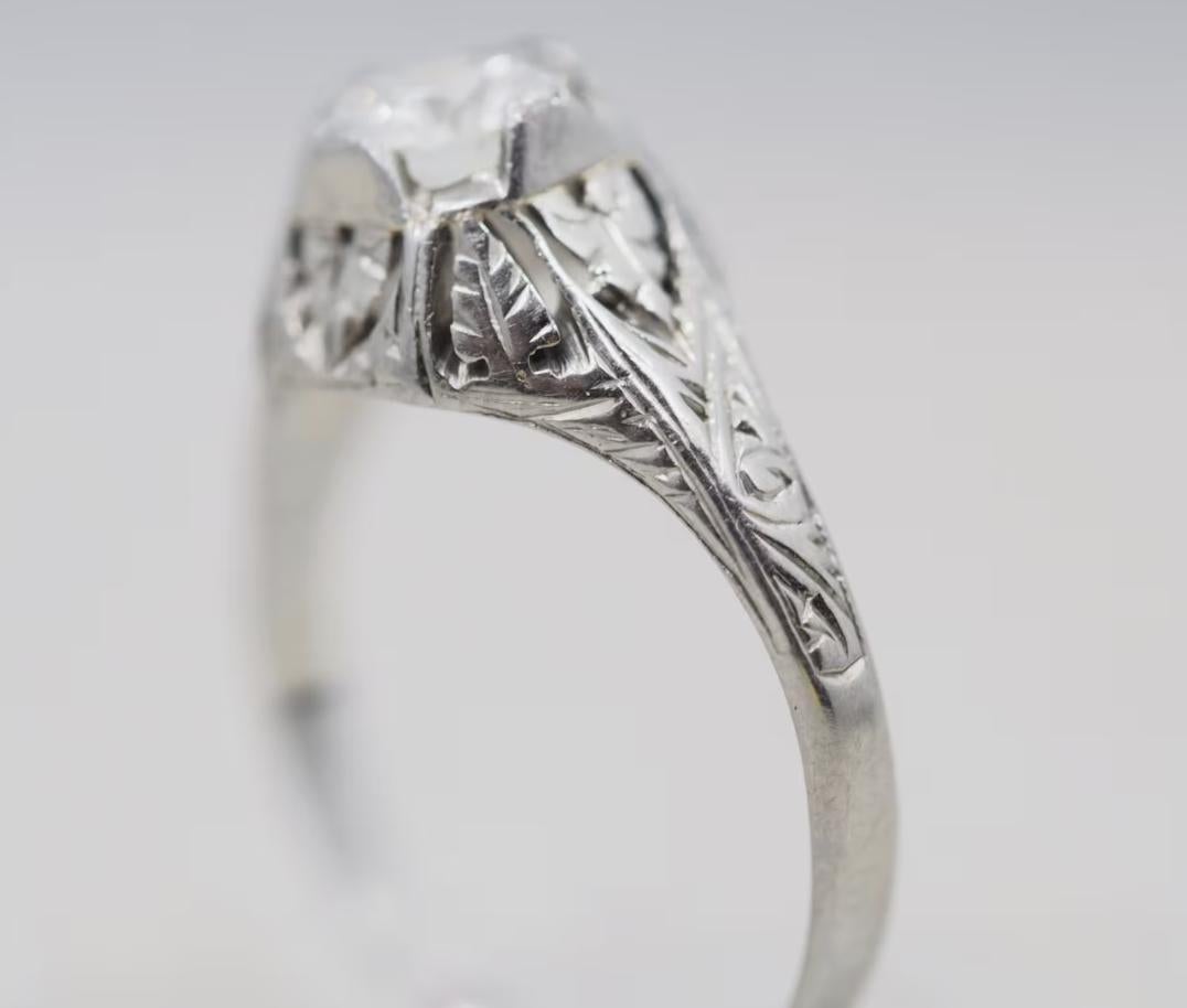 Antique Old European Brilliant Diamond White Gold Edwardian Engagement Ring In Good Condition For Sale In Hicksville, NY