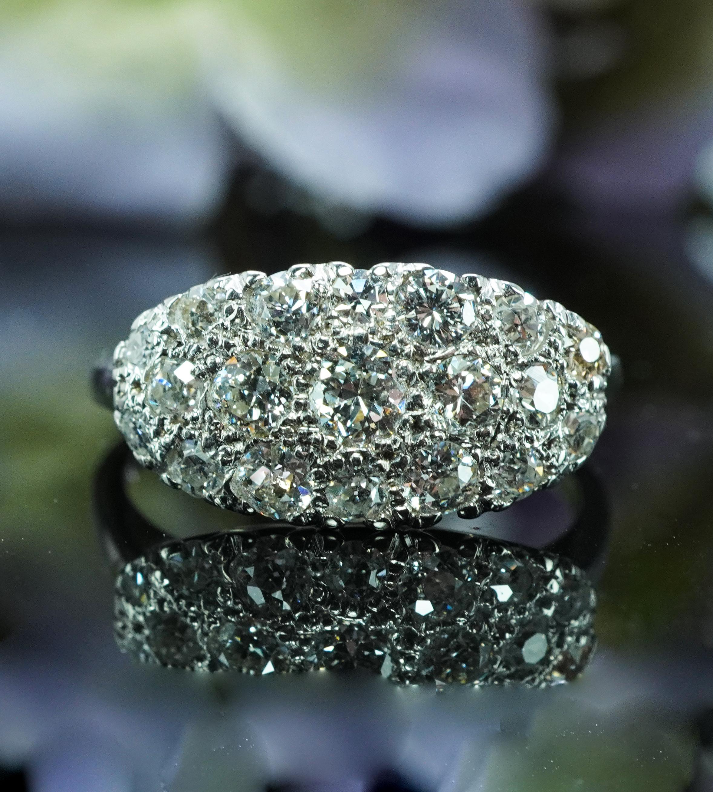 Bague ancienne en or blanc 14K à diamant de taille européenne Estate circa 1930s Bon état - En vente à Brambleton, US