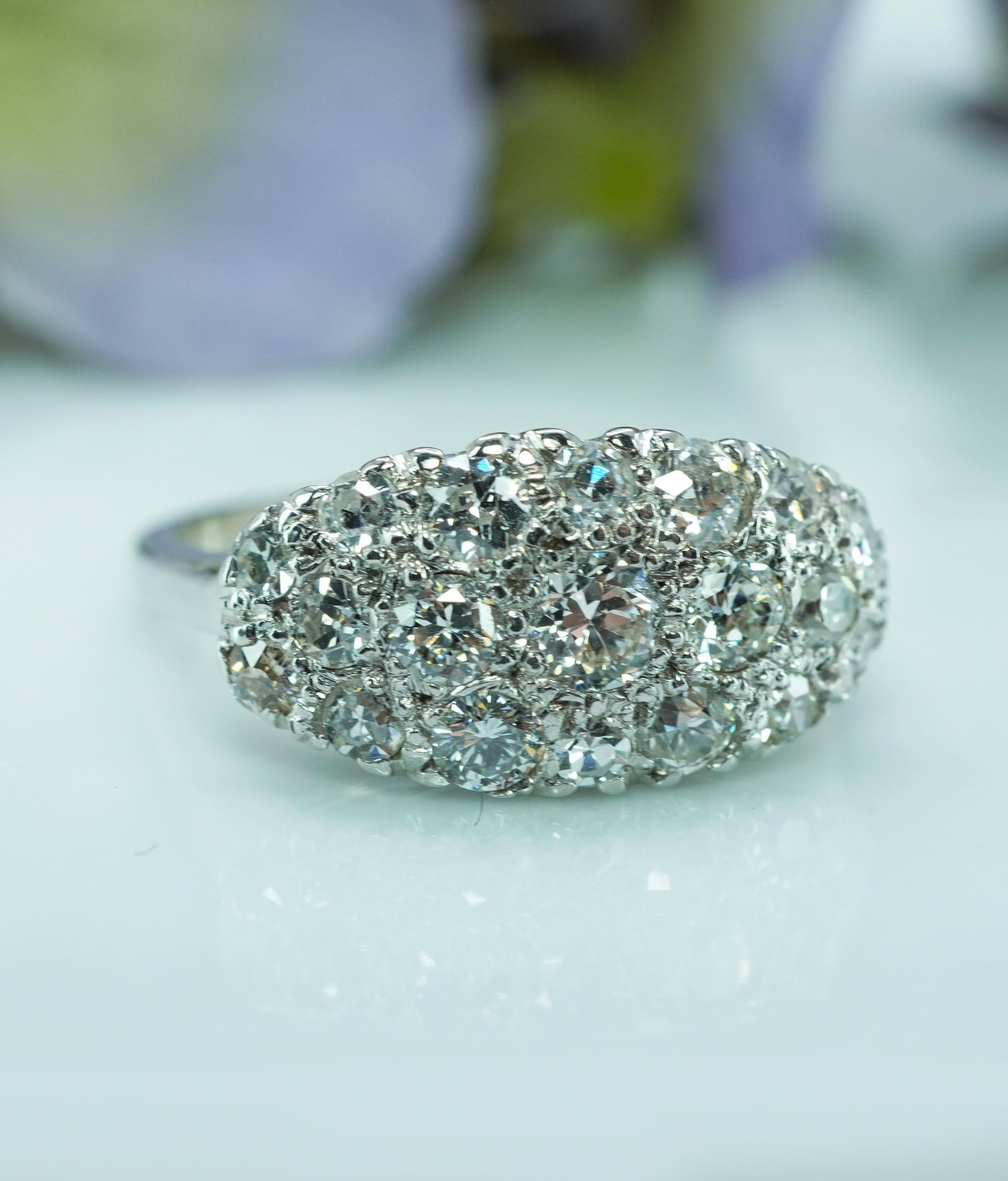 Bague ancienne en or blanc 14K à diamant de taille européenne Estate circa 1930s Pour femmes en vente