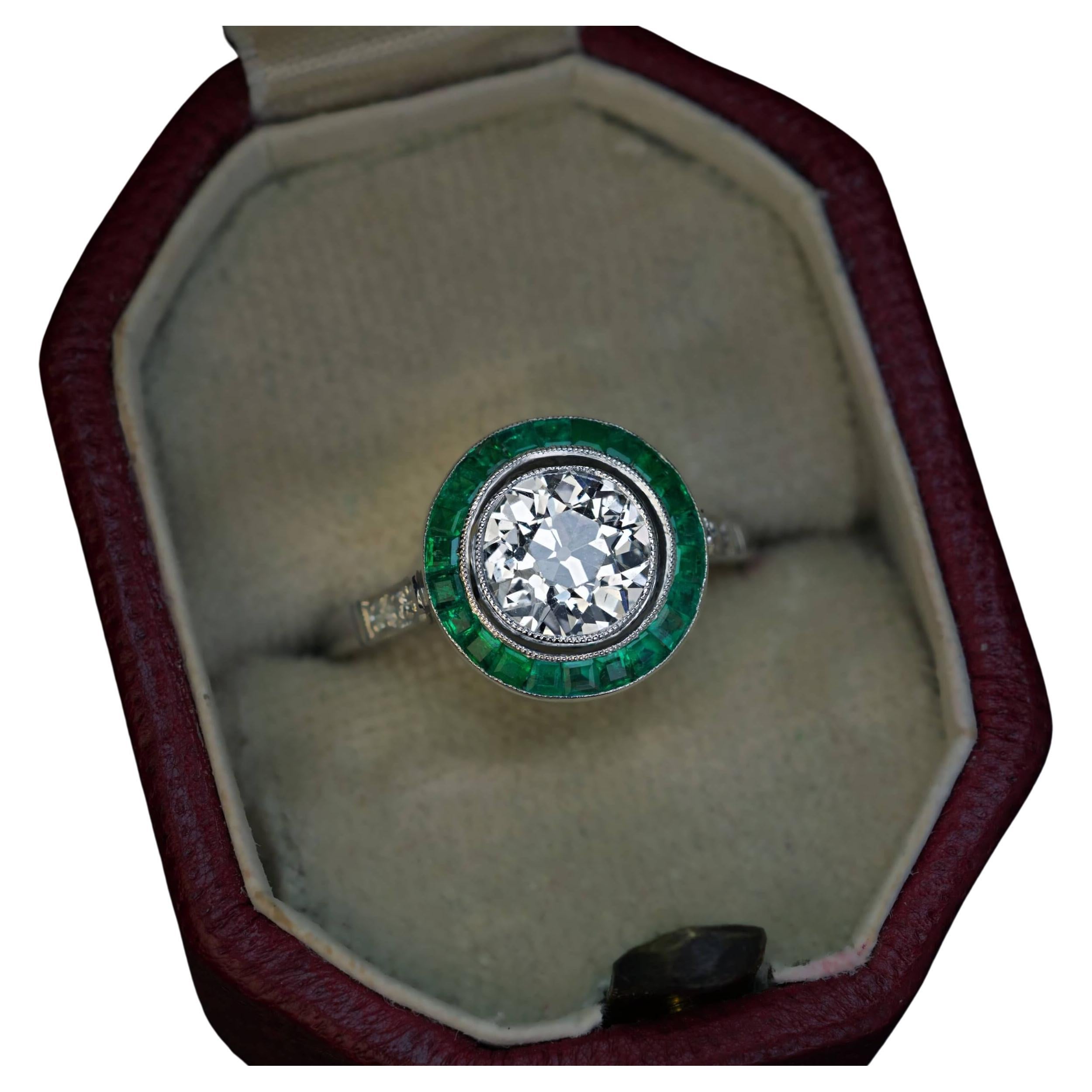 Antique Old European Cut Diamond Emerald Ring For Sale