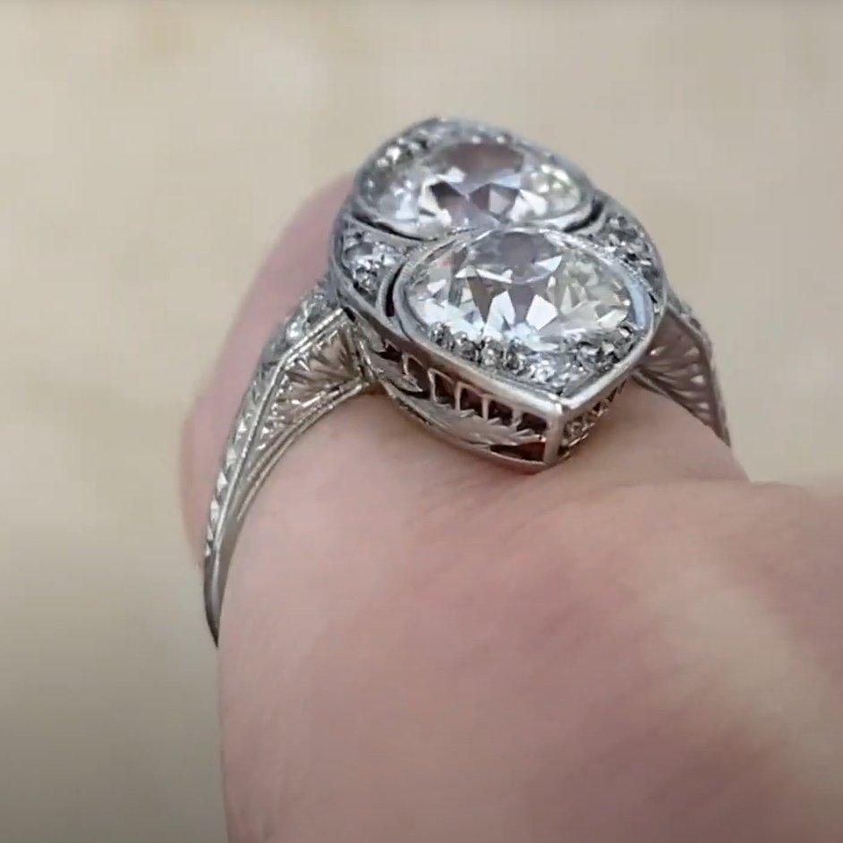 Antique Old European Cut Diamond Engagement Ring (Approx 1.20-Carats), Platinum In Excellent Condition For Sale In New York, NY