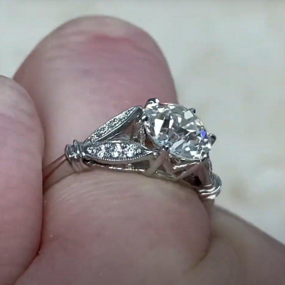 Taille vieille Europe Bague de fiançailles ancienne en platine avec diamant taille européenne ancienne (environ 1.5 carat) en vente