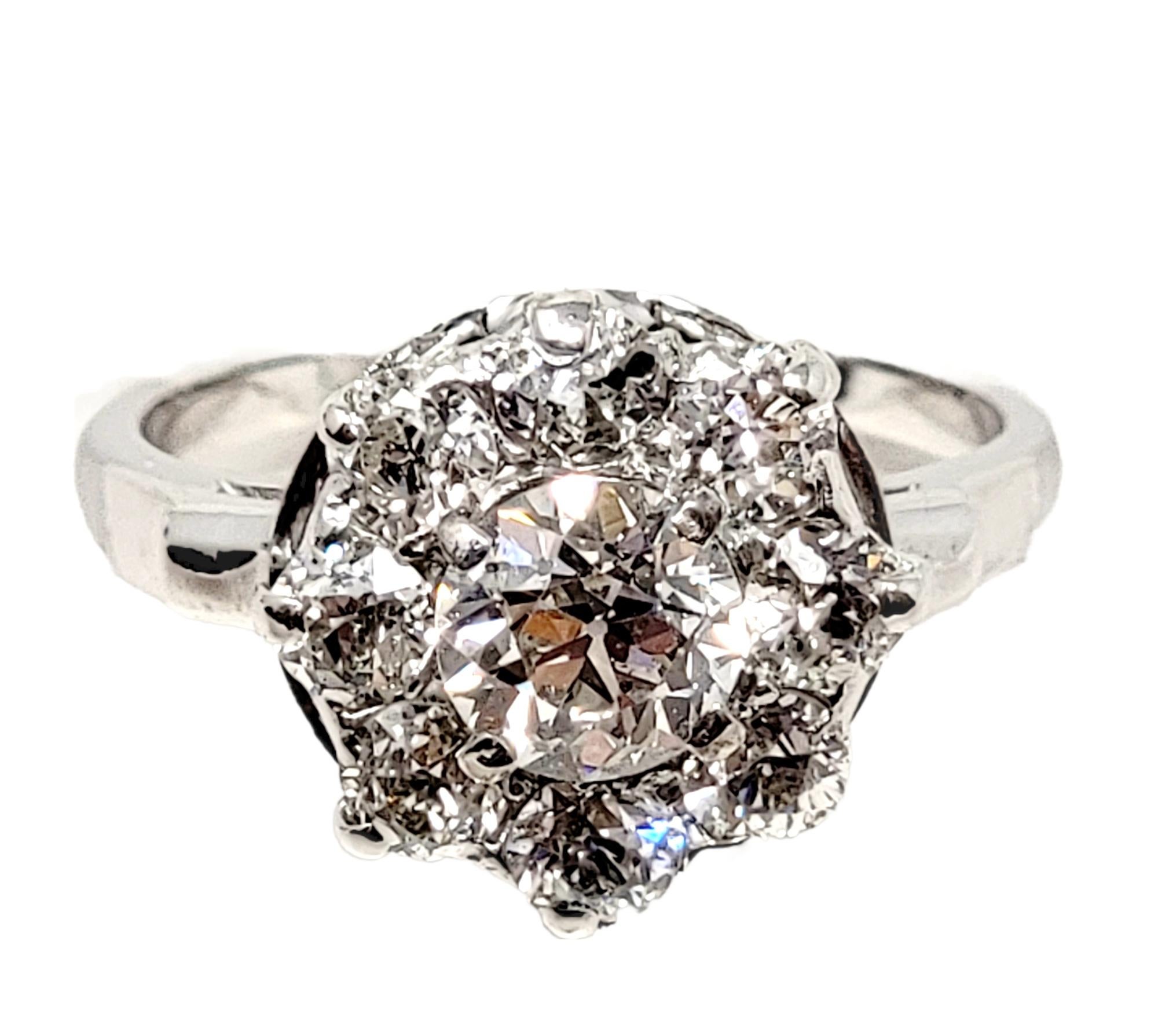  Bague de fiançailles ancienne en or 14 carats avec halo de diamants taille européenne ancienne  Pour femmes 