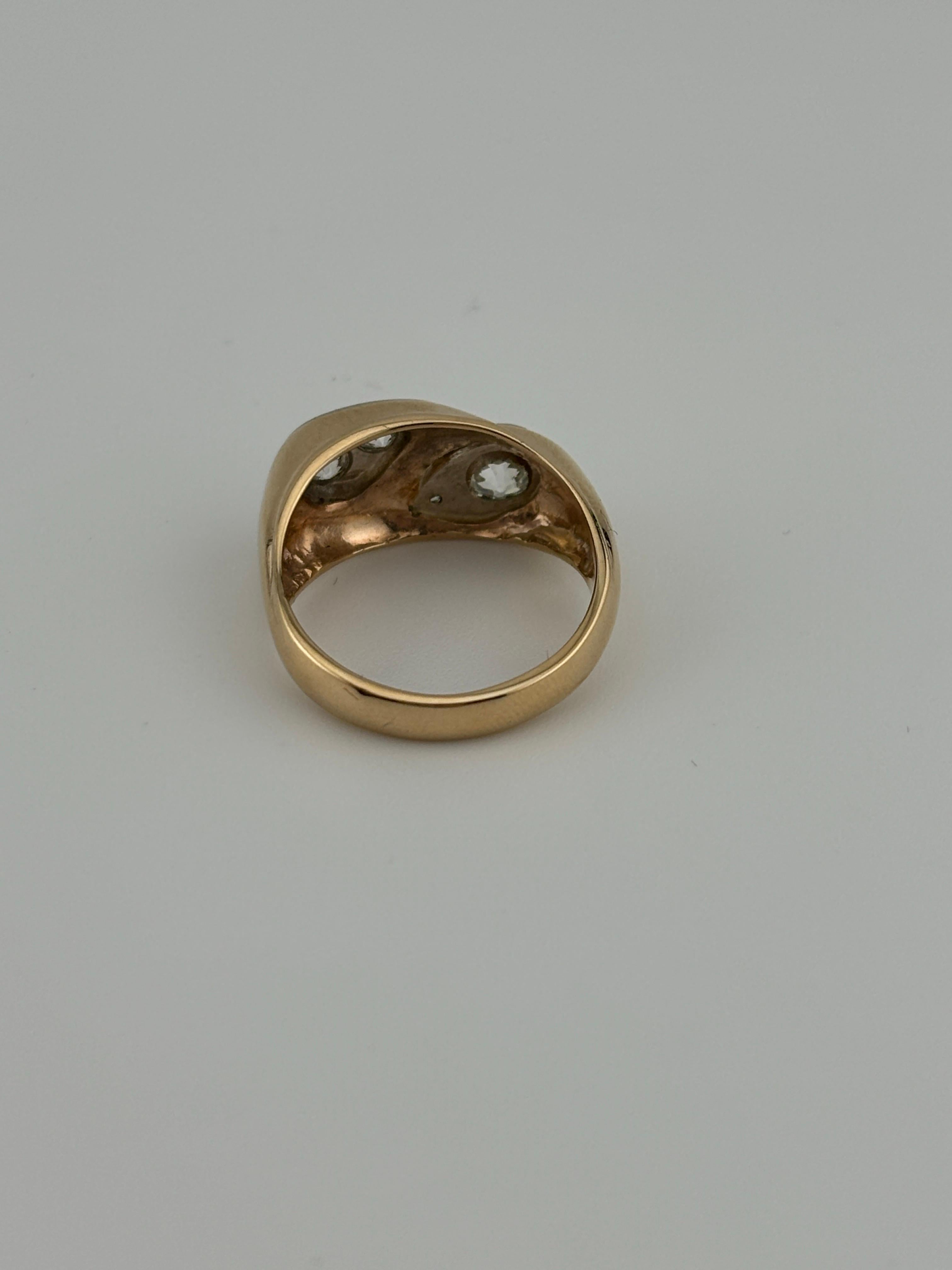 Antiguo Anillo de Diamantes de Corte Europeo 14k Oro Amarillo en venta 4