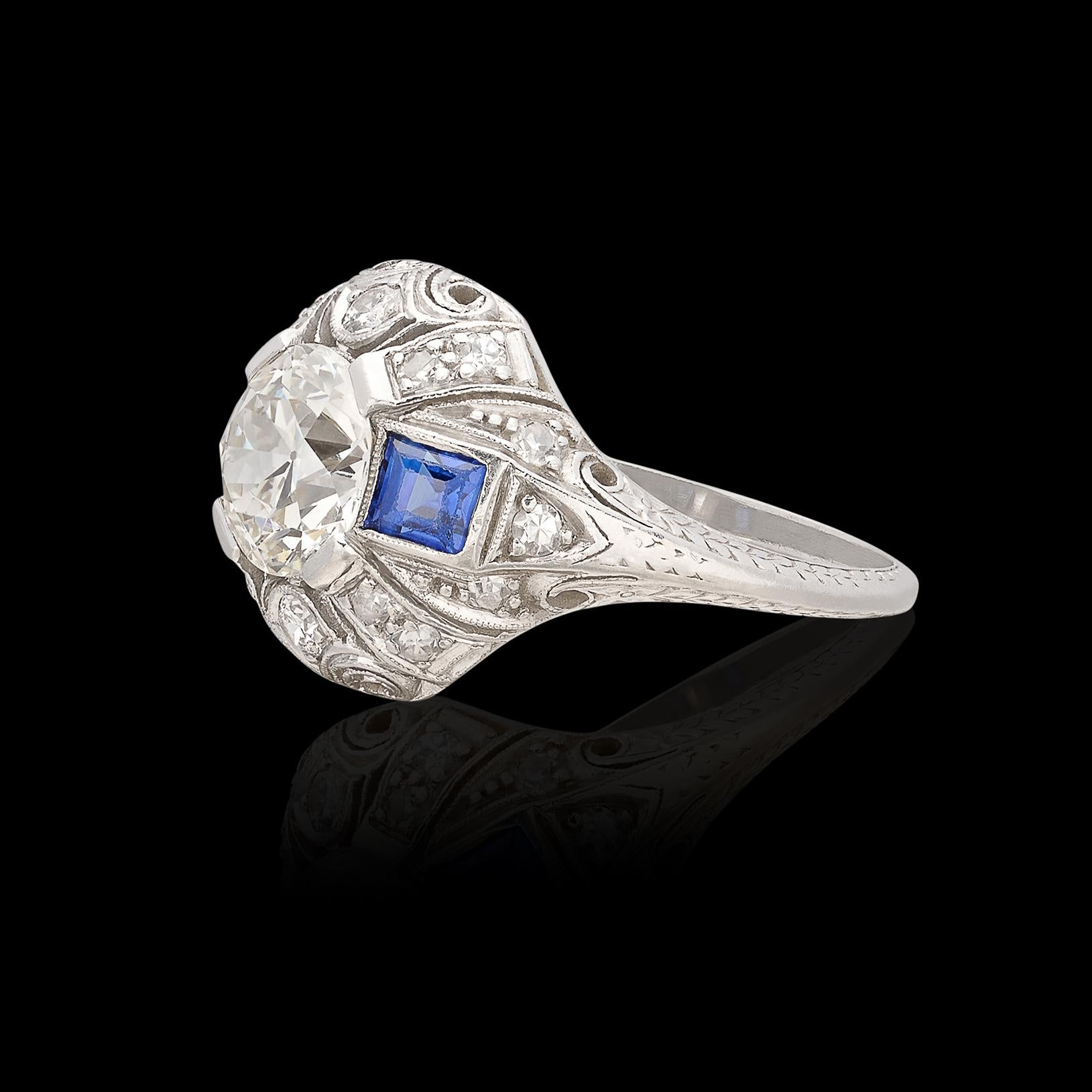 Women's Antique Old European Cut Diamond Ring, circa Early 1900s For Sale