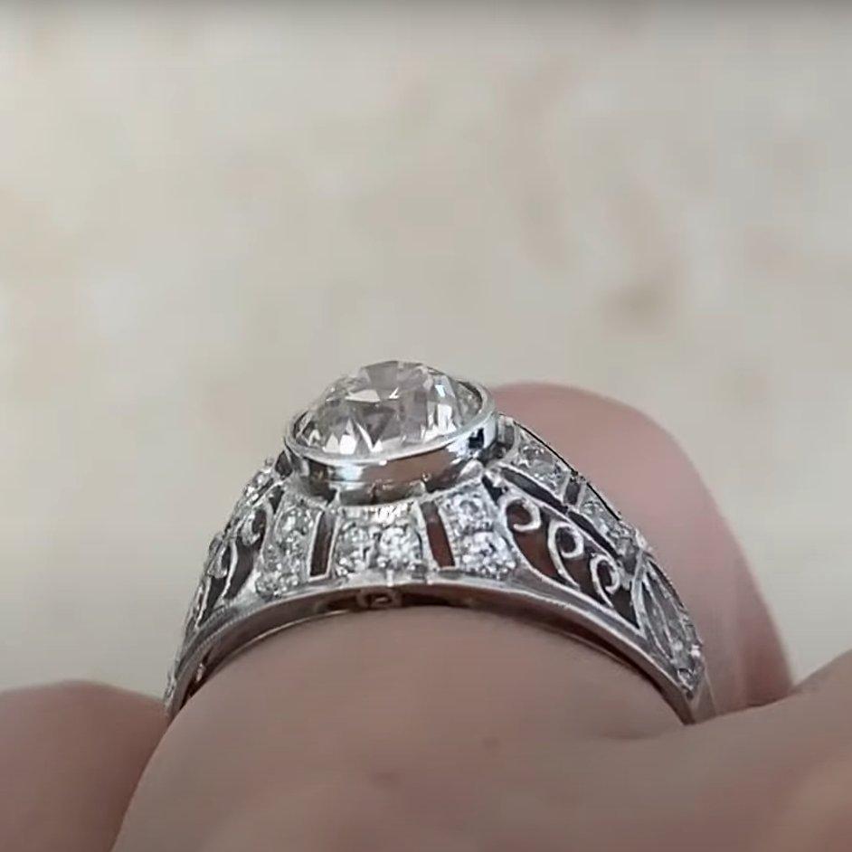 Bague ancienne en diamant de taille européenne (GIA environ 1,10 carats), platine Excellent état - En vente à New York, NY