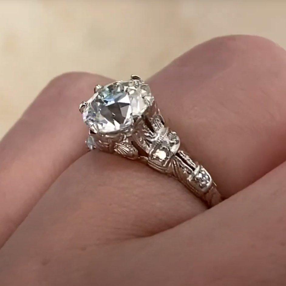 Donna Anello con diamante antico taglio europeo (GIA circa 1,60 carati), platino in vendita