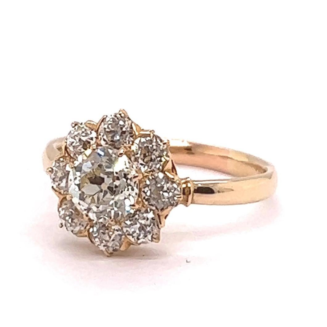 Women's or Men's Antique 0.90 Carat Old European Cut Diamond Yellow Gold Cluster Engagement Ring