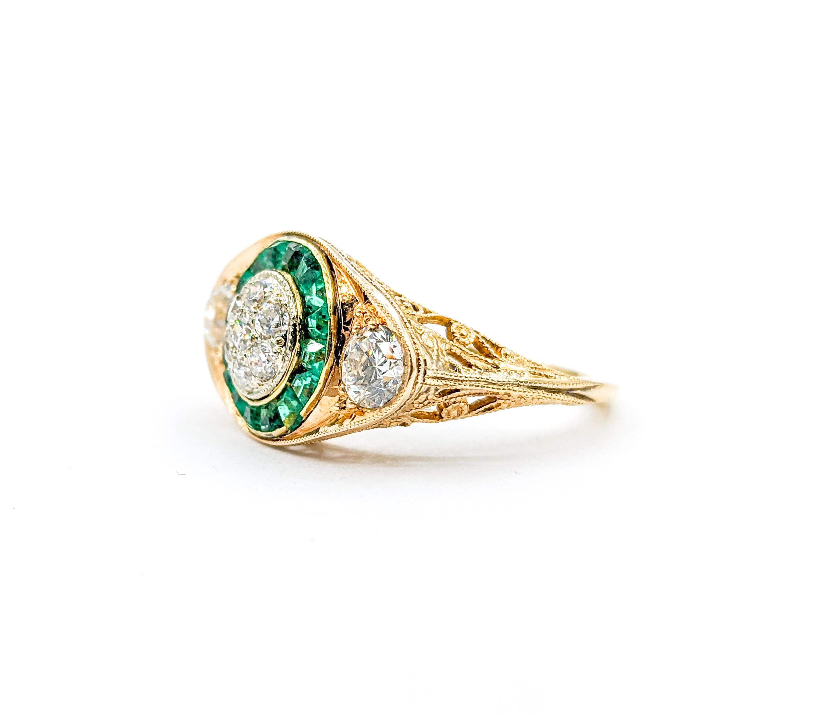 Antique Old European Diamond & Emeralds Target Ring in 14K Gold For Sale 5