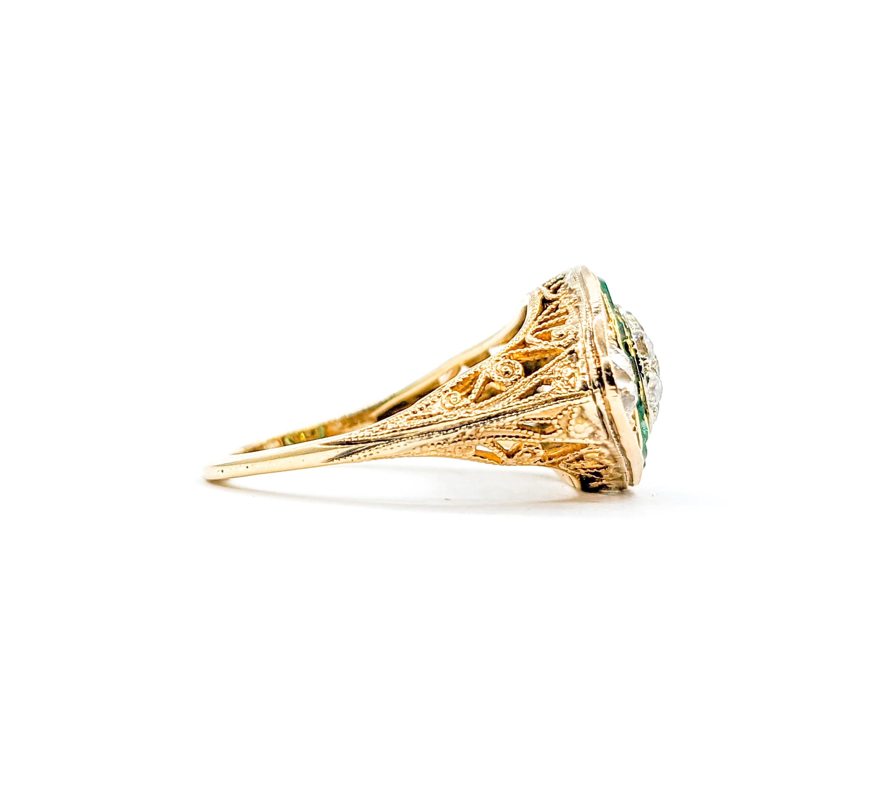 Antique Old European Diamond & Emeralds Target Ring in 14K Gold For Sale 2