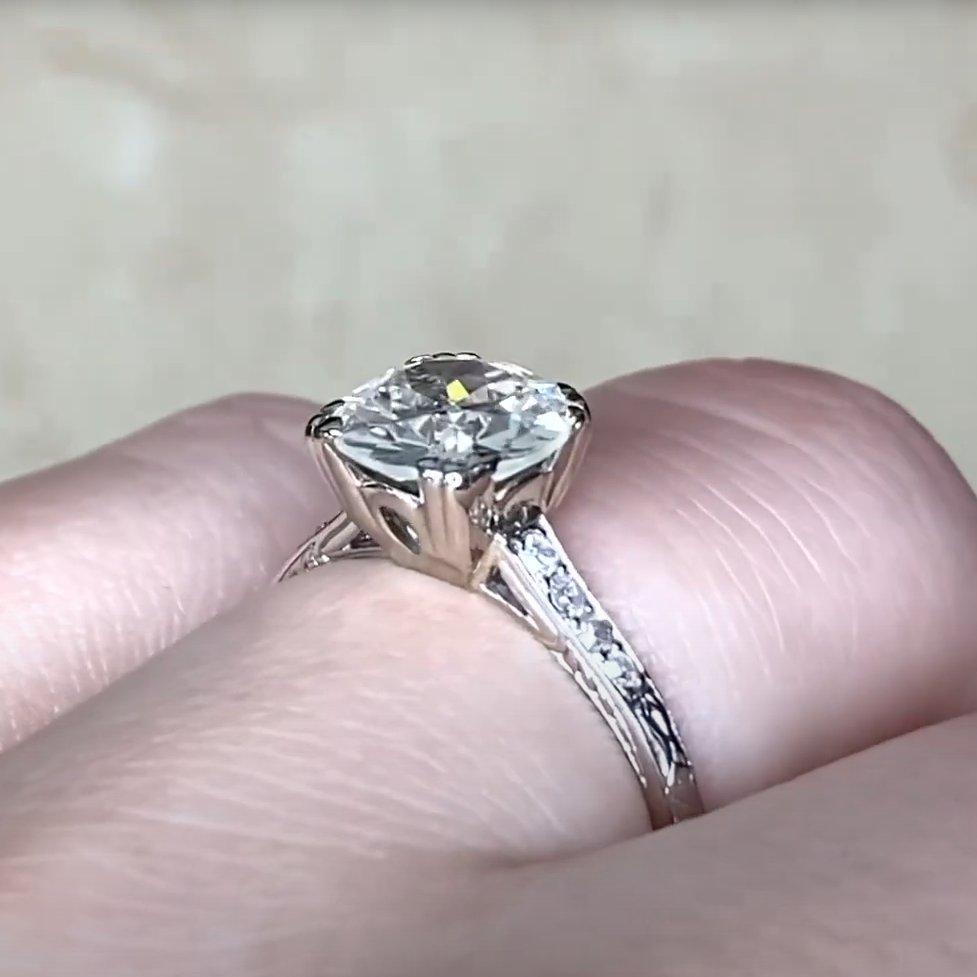 Taille vieille Europe Bague de fiançailles ancienne en platine avec diamant européen ancien (environ 1,60 carat, certifié GIA) en vente