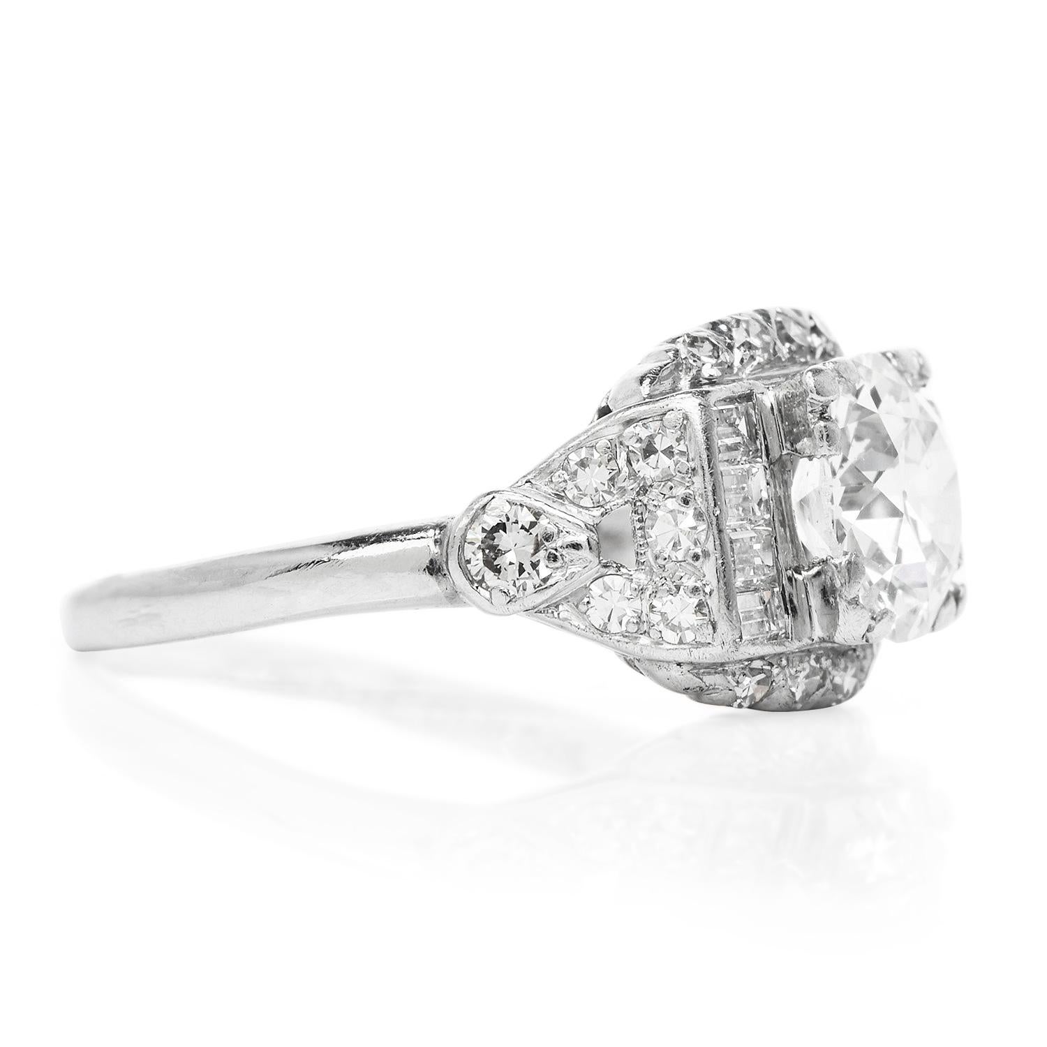 Antiker alter europäischer Diamant-Verlobungsring aus Platin im Zustand „Hervorragend“ in Miami, FL