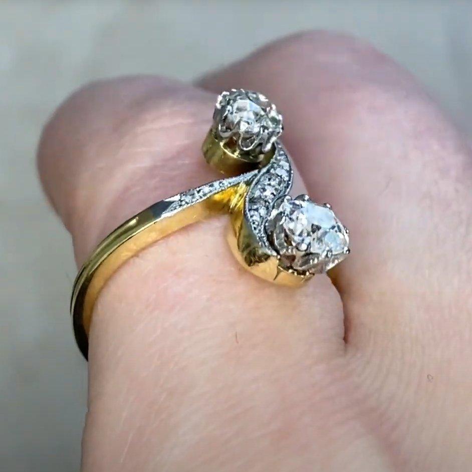 Anillo de compromiso de diamantes talla mina antigua (aprox. 0,8 quilates) Oro amarillo de 18k Talla antigua en venta