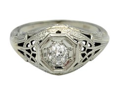 Antique Old Mine Cut Diamond Filigree Band Ring in 18 Karat White Gold
