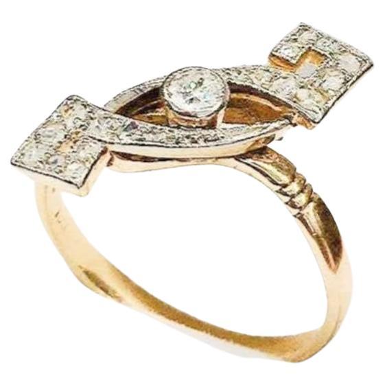 Antiker Goldring mit Diamanten im Minenschliff