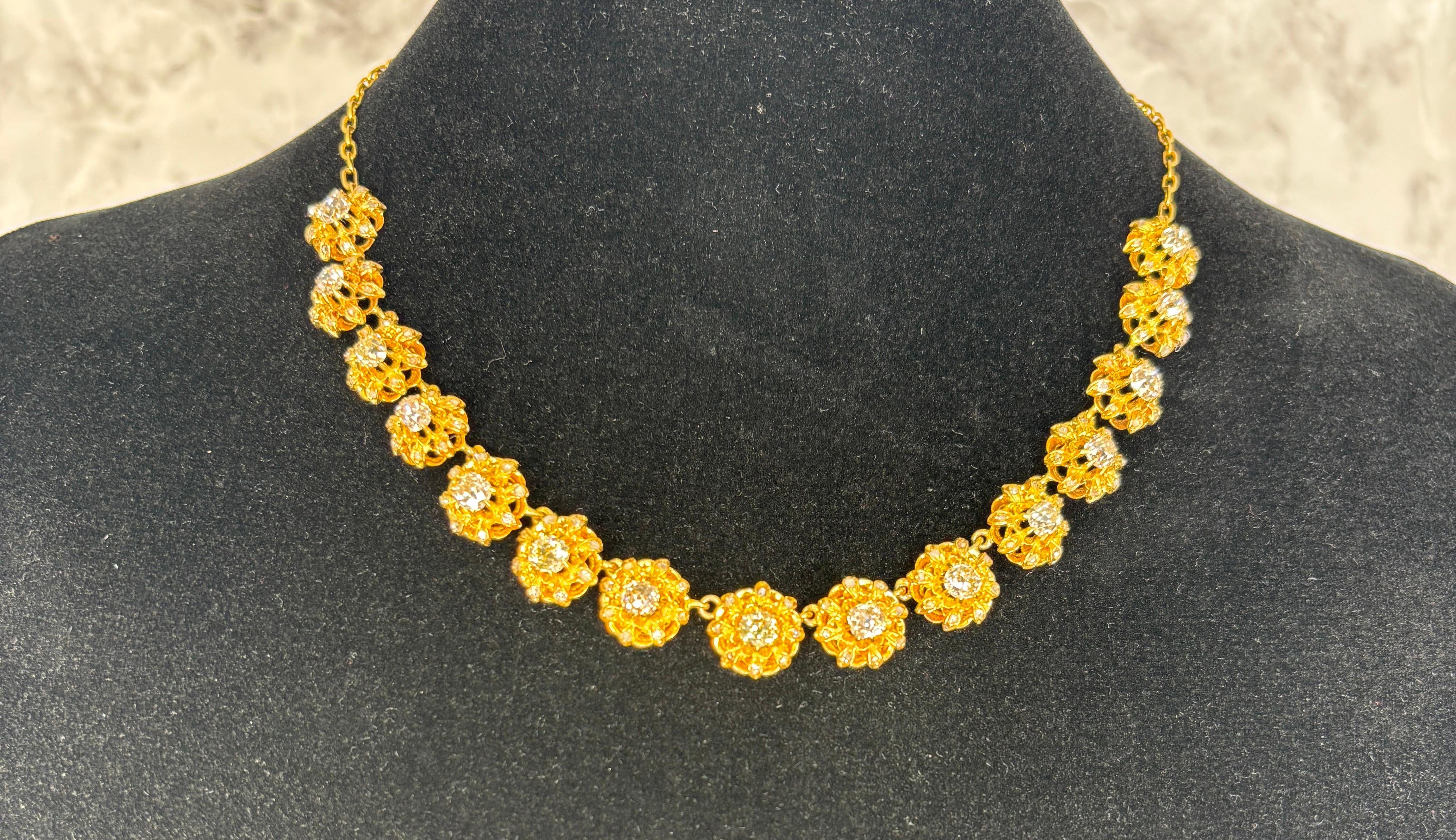 Antike Halskette aus 14k und 18 Karat Gelbgold mit Diamanten im alten Minenschliff (Alteuropäischer Brillantschliff) im Angebot