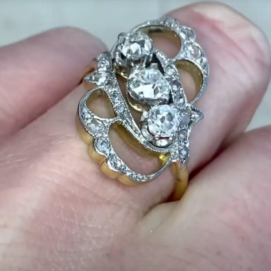 Donna Anello antico con diamanti taglio mine (circa 0,9 carati), oro giallo 18 ct. in vendita