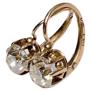 Antiguos pendientes rusos antiguos de diamantes talla mina en estilo solitario con un peso total estimado de diamantes de 1,40 quilates 5,78 mm de diámetro cada diamante H color blanco excelente chispa hall marcado 56 imperial ruso patrón de oro y