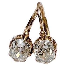 Pendientes Antiguos de Oro Ruso con Diamantes Tallados en Mina Talla antigua